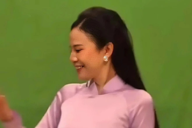 MC Bích Hồng xin lỗi sau bài đăng chiều 20/4.