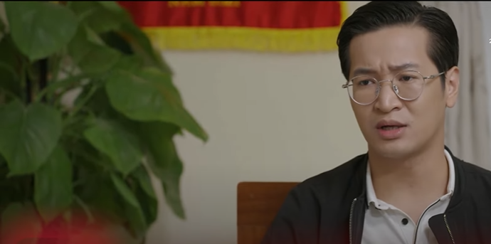 Đồng nghiệp khuyên Đạt ăn miếng trả miếng với Quyết. Ảnh: CMH. Đồng nghiệp khuyên Đạt ăn miếng trả miếng với Quyết. Ảnh: CMH.