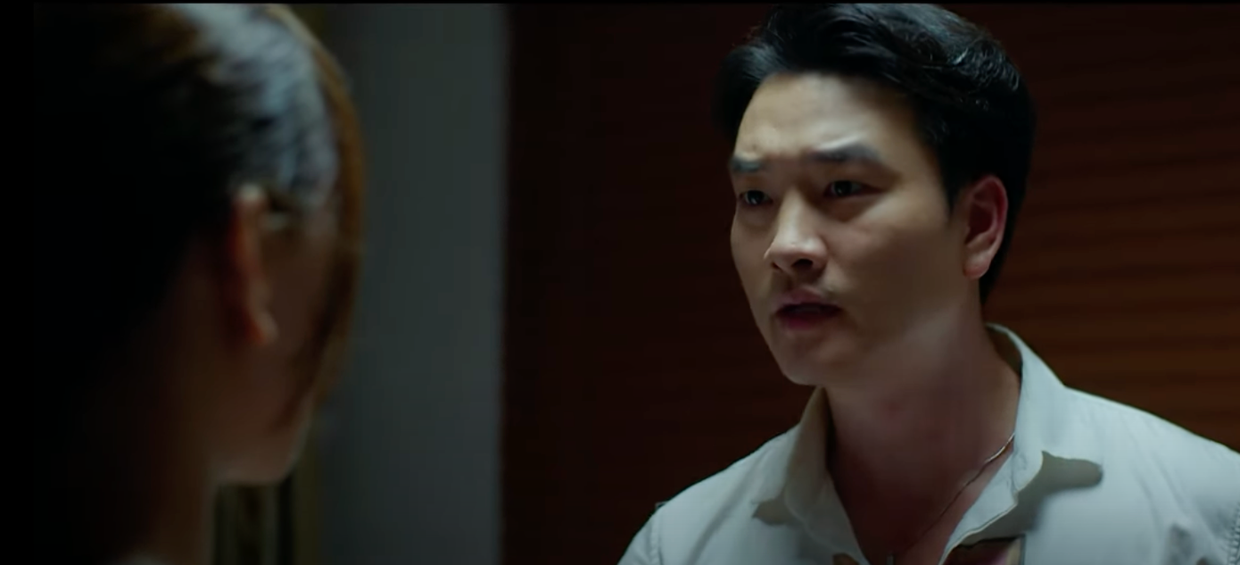 Lan định bỏ đi, nuôi con một mình. Lan định bỏ đi, nuôi con một mình.