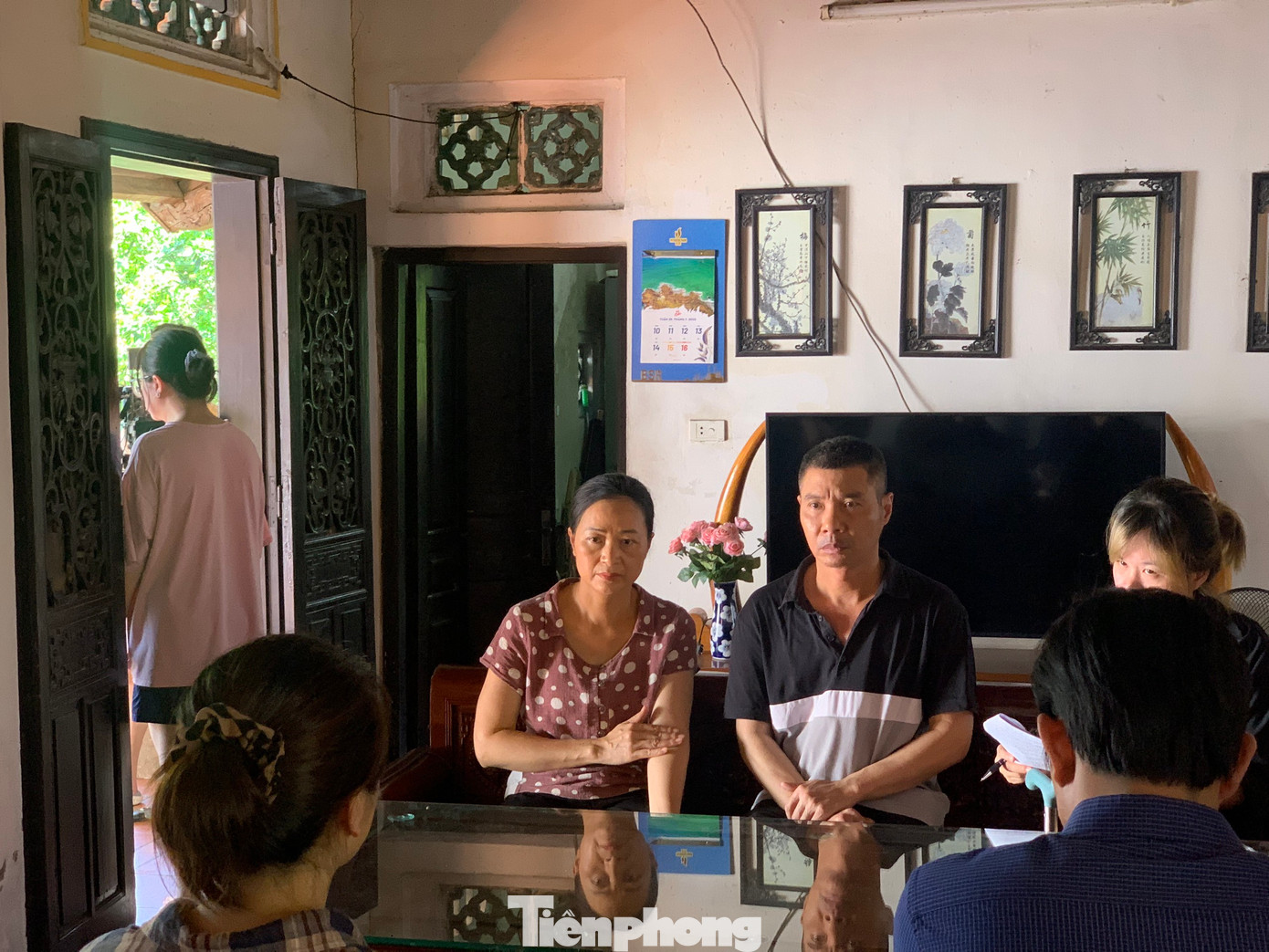 NSND Công Lý xác nhận góp mặt trong bộ phim Gia đình mình vui bất thình lình của hai đạo diễn Nguyễn Đức Hiếu và Lê Đỗ Ngọc Linh. Phim đi đến những tập cuối. Vai diễn của NSND Công Lý dự kiến xuất hiện sau tập 44. NSND Công Lý xác nhận góp mặt trong bộ phim Gia đình mình vui bất thình lình của hai đạo diễn Nguyễn Đức Hiếu và Lê Đỗ Ngọc Linh. Phim đi đến những tập cuối. Vai diễn của NSND Công Lý dự kiến xuất hiện sau tập 44.