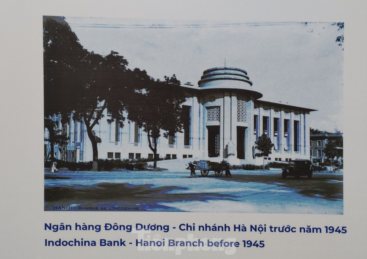 Ngân hàng Đông Dương chi nhánh Hà Nội do chính quyền thực dân Pháp xây dựng tại đại lộ Courbet (nay là phố Lý Thái Tổ), hoàn thành năm 1930. Tại đây, tháng 7/1939, Tổng Bí thư Nguyễn Văn Cừ viết tác phẩm Tự chỉ trích. Sau năm 1945, nơi đây gọi là Ngân hàng T.Ư, hiện nay là Ngân hàng Nhà nước Việt Nam.
