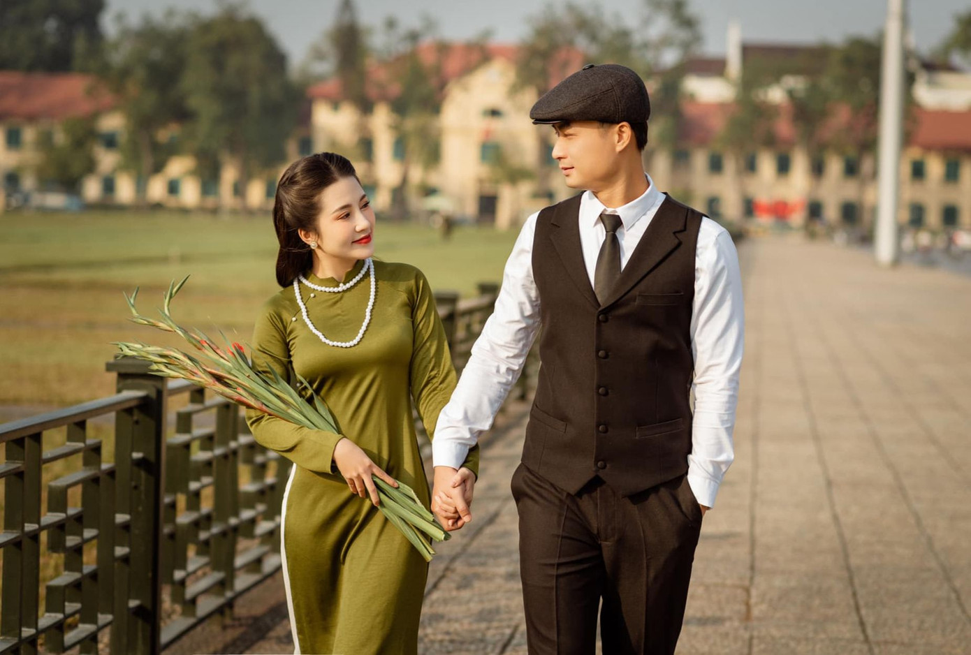 Duy Hưng và bà xã Nguyễn Huyền.