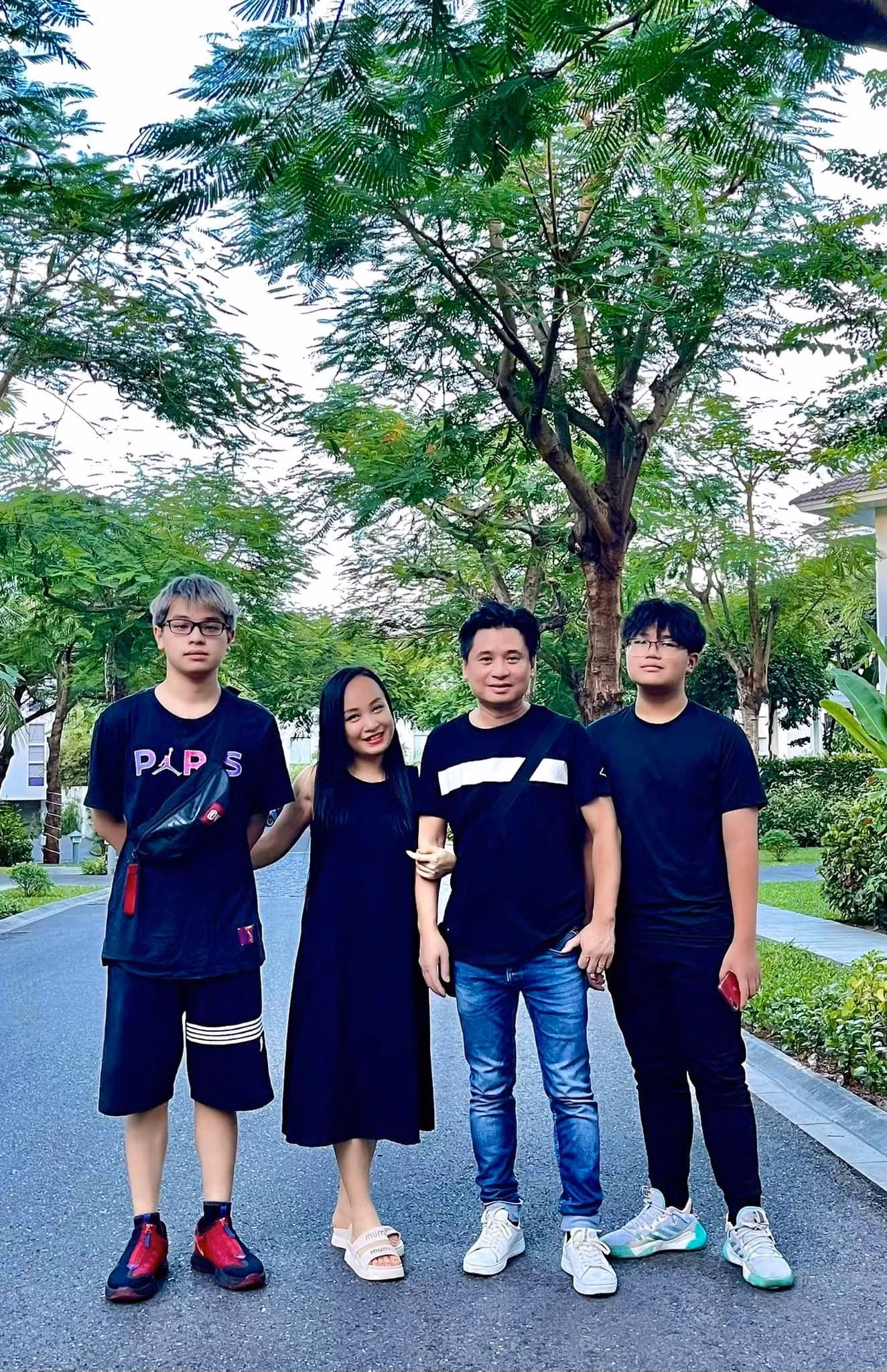 Tổ ấm của Thu Huyền, Tấn Minh.