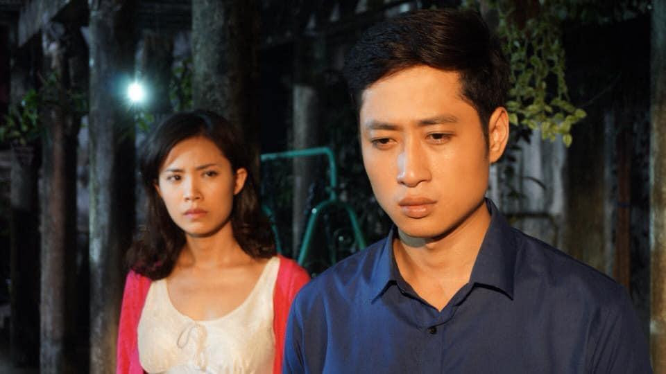 Diễn viên sinh năm 1986 dường như rất có duyên với những vai người chồng gia trưởng, kém cỏi. Năm 2015, anh tham gia vai diễn Danh - một nhân vật &quot;khó ưa&quot; trong phim Hôn nhân trong ngõ hẹp. Danh luôn bức bối vì phải ở rể, anh cũng không gánh vác được kinh tế và còn ngoại tình, thường xuyên quát nạt vợ