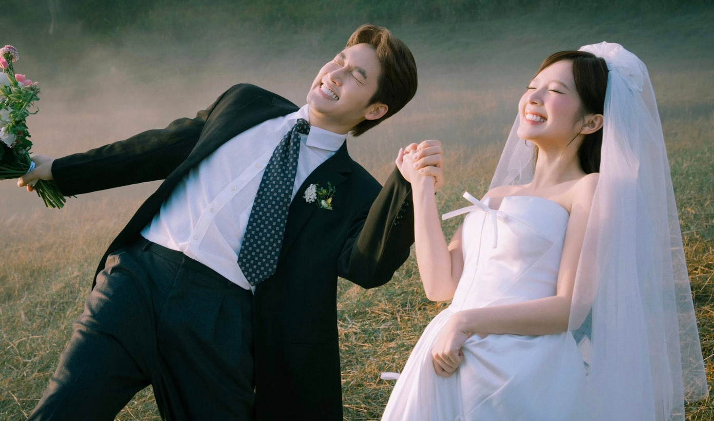 Cặp sao đăng ký kết hôn vào cuối tháng 6. Cặp sao đăng ký kết hôn vào cuối tháng 6.