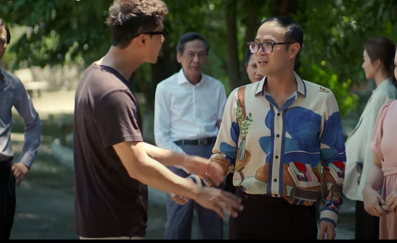 Tay buôn bất động sản nghĩa trang là người quen của Thành. Ảnh: CMH. Tay buôn bất động sản nghĩa trang là người quen của Thành. Ảnh: CMH.