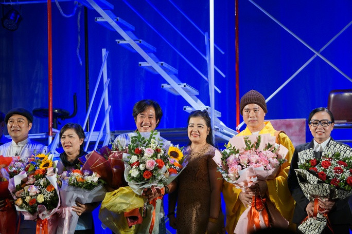 NSƯT Bùi Như Lai gây tiếng vang khi đưa lên sân khấu tác phẩm văn học nổi tiếng của nhà văn Nguyễn Huy Thiệp. Ảnh: THANH HIỆP. NSƯT Bùi Như Lai gây tiếng vang khi đưa lên sân khấu tác phẩm văn học nổi tiếng của nhà văn Nguyễn Huy Thiệp. Ảnh: THANH HIỆP.