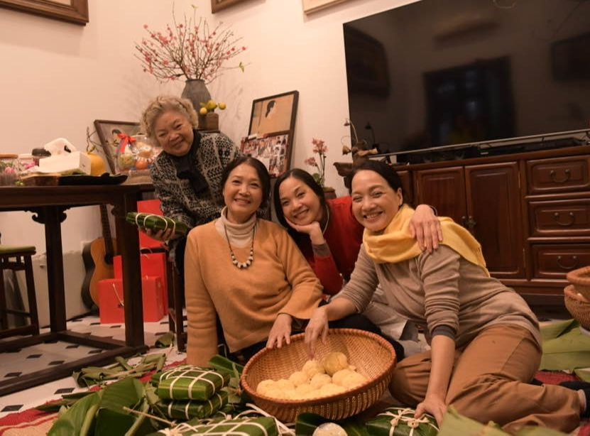 Lê Vân, Lê Khanh, Lê Vi hội ngộ dịp Tết Nguyên đán 2023. Ảnh: FBNV. Lê Vân, Lê Khanh, Lê Vi hội ngộ dịp Tết Nguyên đán 2023. Ảnh: FBNV.