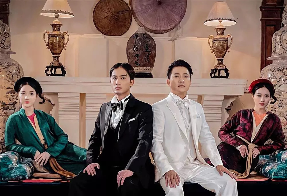 Đạo diễn khẳng định dàn diễn viên sẵn sàng nhận lời bởi đều sống ở Hà Nội và yêu Hà Nội. Đạo diễn khẳng định dàn diễn viên sẵn sàng nhận lời bởi đều sống ở Hà Nội và yêu Hà Nội.