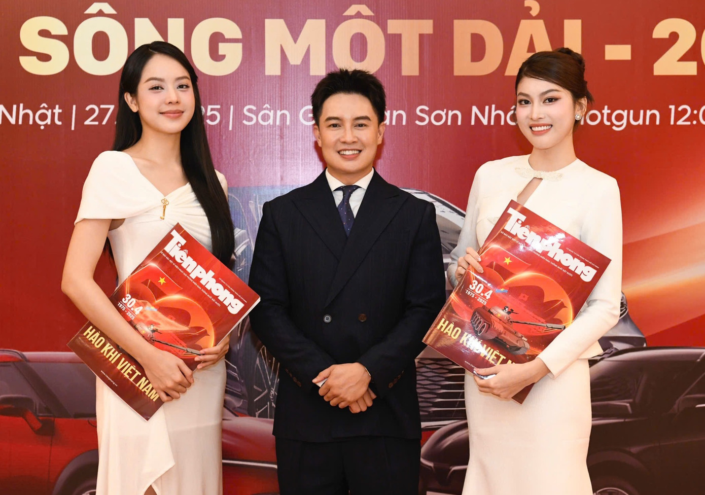 Giải Tiền Phong Golf Championship - Non sông một dải, lần thứ nhất - năm 2025 diễn ra ngày 27/4 tại sân golf Tân Sơn Nhất (TPHCM). Giải đấu không chỉ đánh dấu bước ngoặt trong hoạt động về lĩnh vực thể thao của báo Tiền Phong mà còn mang ý nghĩa chính trị - xã hội đặc biệt, hướng tới tri ân những người có công với đất nước.