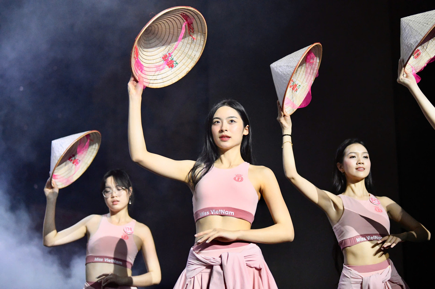 Thí sinh Hoa hậu Việt Nam 2024 có chiều cao đồng đều, thần thái tốt. Ảnh: Trọng Tài