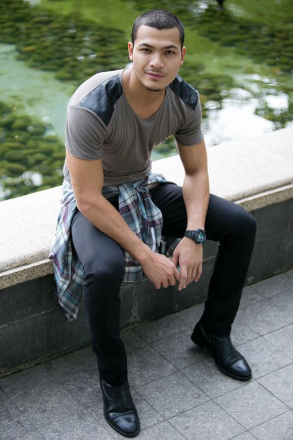 Vẻ ngoài thu hút của ông xã Kim Oanh. Vẻ ngoài thu hút của ông xã Kim Oanh.