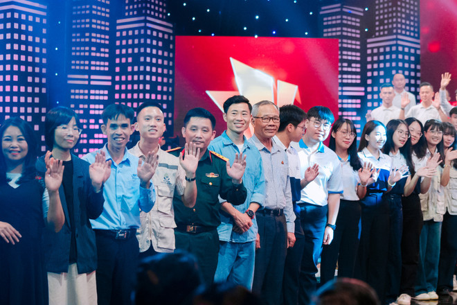 Hình ảnh xúc động trong chương trình. Hình ảnh xúc động trong chương trình.