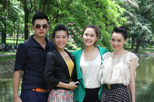 Mặt nạ da người lên sóng năm 2012. Mặt nạ da người lên sóng năm 2012.