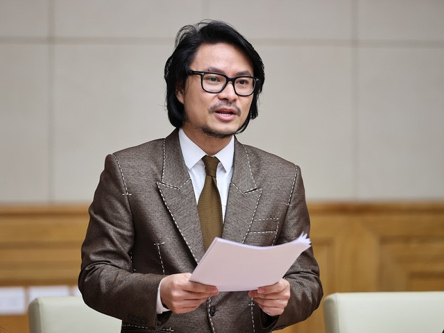 Đạo diễn Hoàng Nhật Nam (công ty Sen Vàng): 'Chúng tôi phải lấy lỗ làm lời' ảnh 1 Đạo diễn Hoàng Nhật Nam (công ty Sen Vàng): 'Chúng tôi phải lấy lỗ làm lời' ảnh 1