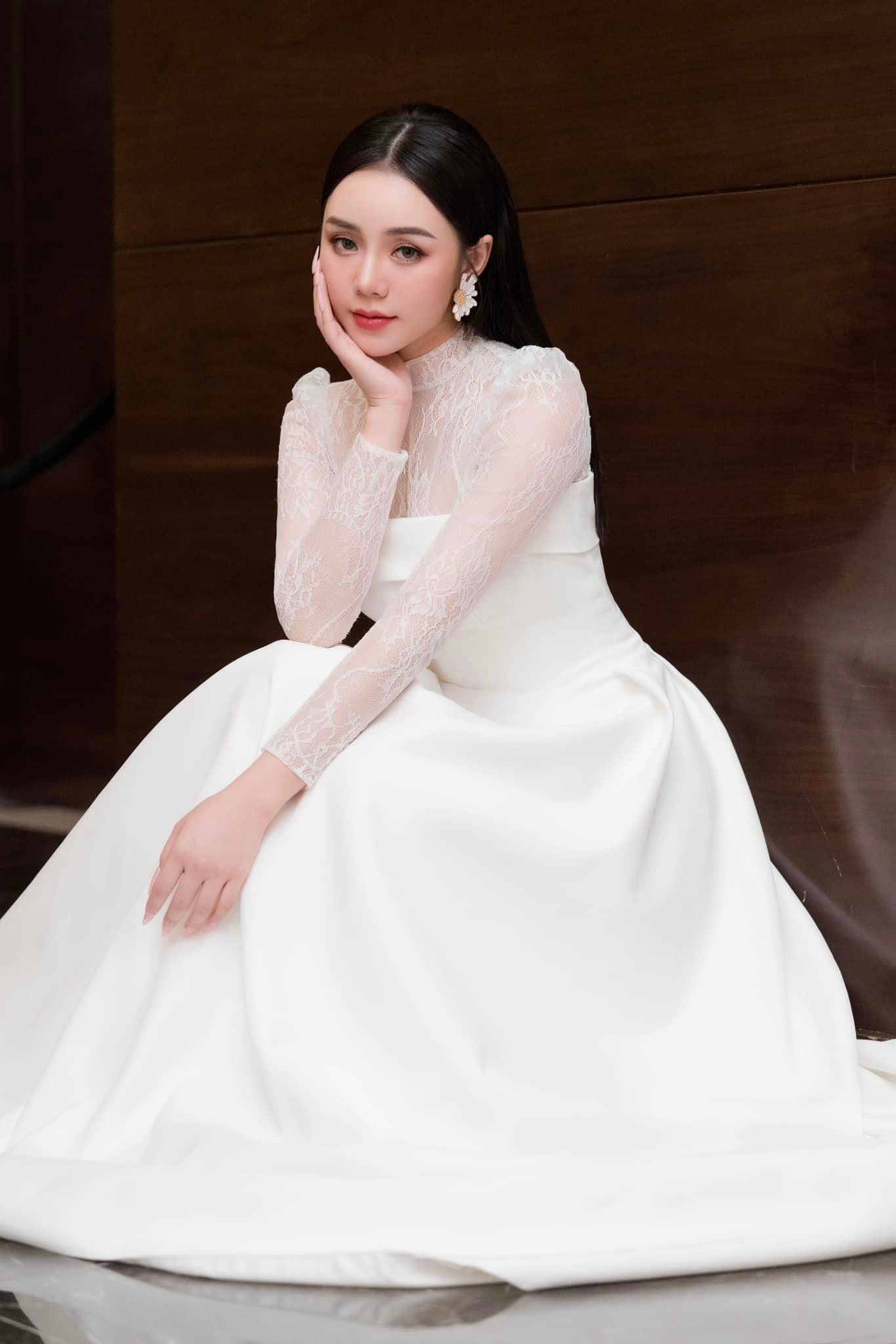 Nữ diễn viên gây chú ý nhờ diễn xuất tiến bộ qua từng bộ phim. Ảnh: FBNV. Nữ diễn viên gây chú ý nhờ diễn xuất tiến bộ qua từng bộ phim. Ảnh: FBNV.