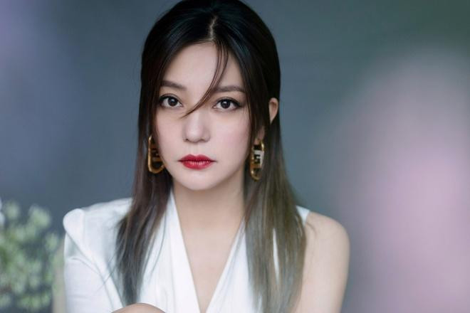 Triệu Vy có nguy cơ mất trắng sự nghiệp. Triệu Vy có nguy cơ mất trắng sự nghiệp.