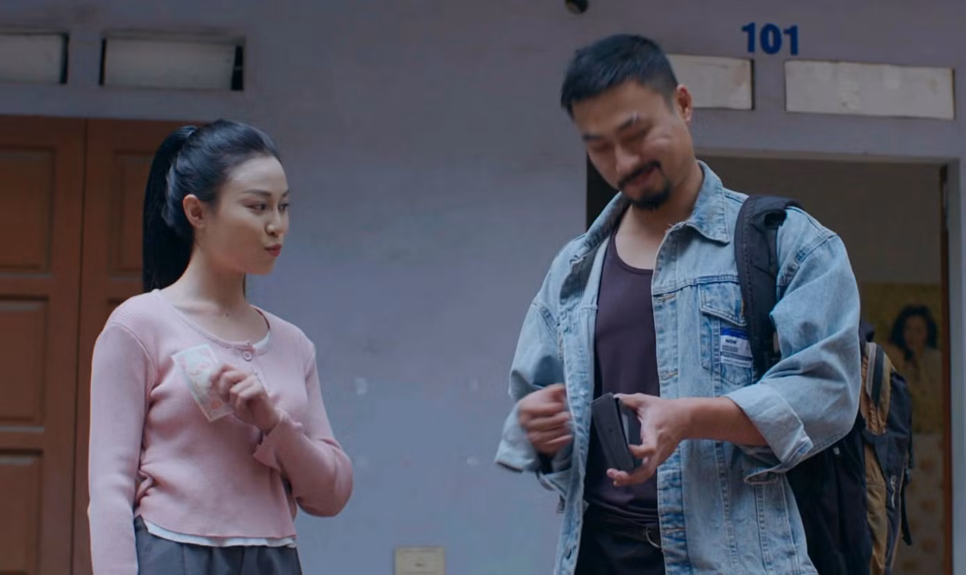 Quỳnh Châu lần đầu đóng cặp với Duy Hưng trên màn ảnh nhỏ. Quỳnh Châu lần đầu đóng cặp với Duy Hưng trên màn ảnh nhỏ.