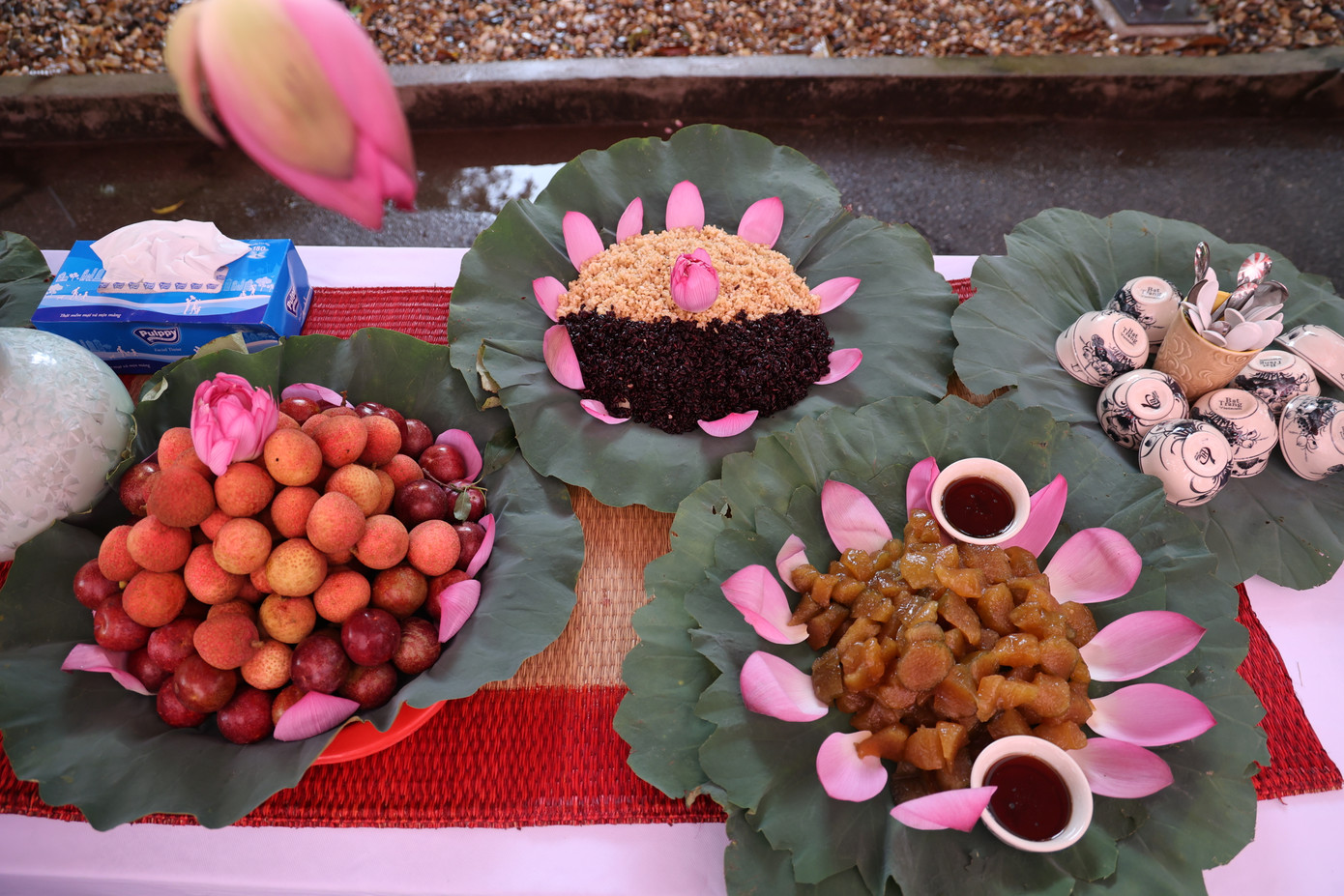 Tết Đoan Ngọ có liên quan đến nông nghiệp và thời tiết.