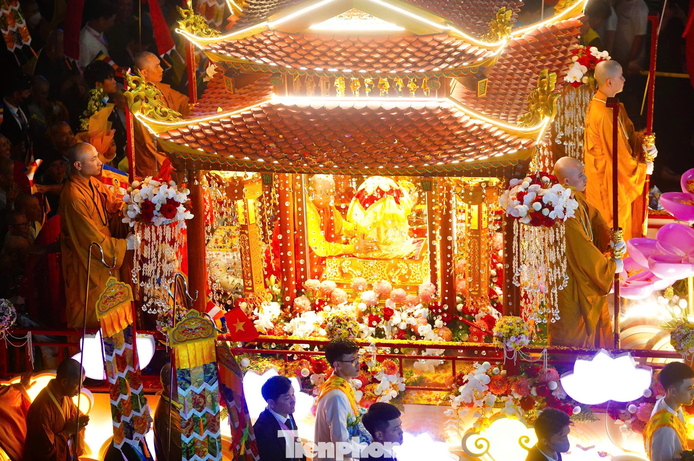 Đây là lần thứ tư xá lợi Đức Phật được cung rước ra ngoài phạm vi đất nước Ấn Độ, lần đầu tiên đến Việt Nam.