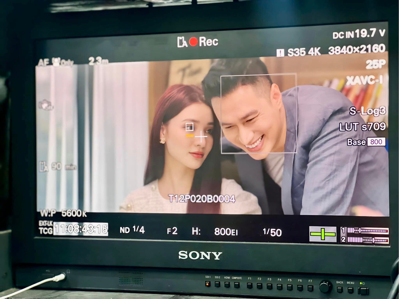 Nam diễn viên sẽ vào vai giám đốc lịch lãm, không kém phần mưu mô.