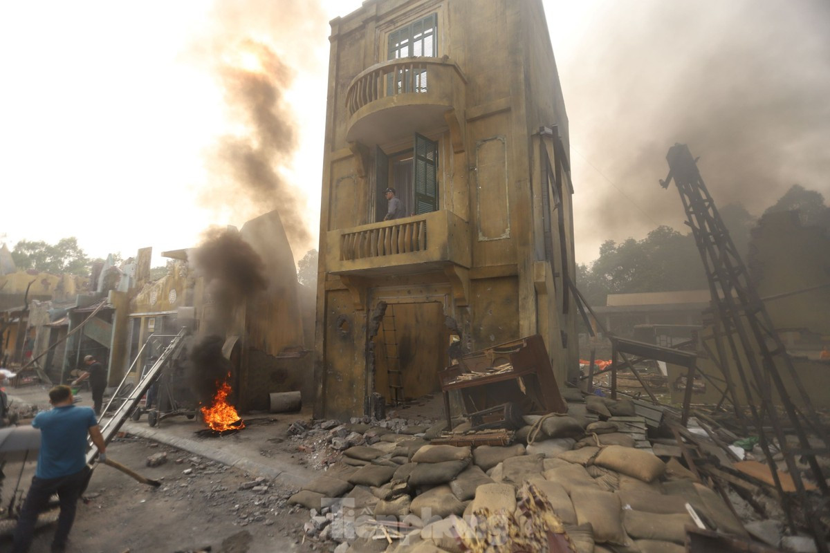 Bối cảnh phim được dựng mới hoàn toàn. Ảnh: Nguyên Khánh. Bối cảnh phim được dựng mới hoàn toàn. Ảnh: Nguyên Khánh.