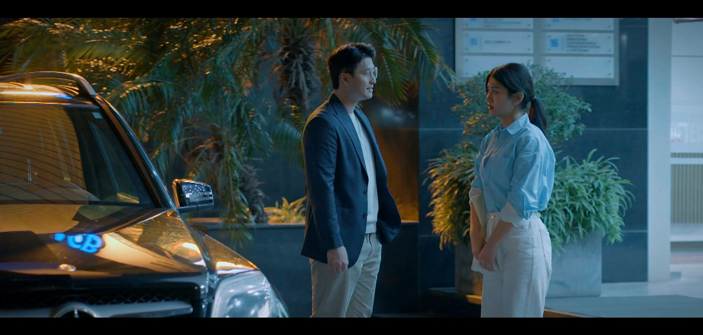 Mối quan hệ của nam nữ chính tiến triển chậm. Mối quan hệ của nam nữ chính tiến triển chậm.