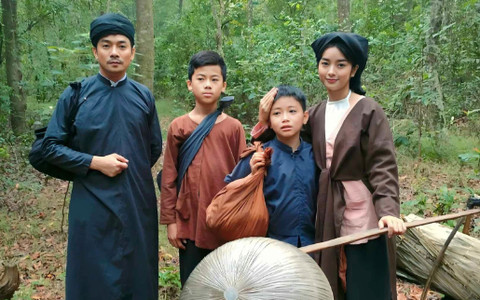 Một số hình ảnh được đoàn làm phim công bố. Một số hình ảnh được đoàn làm phim công bố.