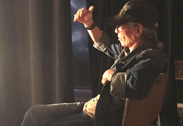 NSND Doãn Hoàng Giang tâm huyết với sân khấu khi tuổi đã cao. NSND Doãn Hoàng Giang tâm huyết với sân khấu khi tuổi đã cao.