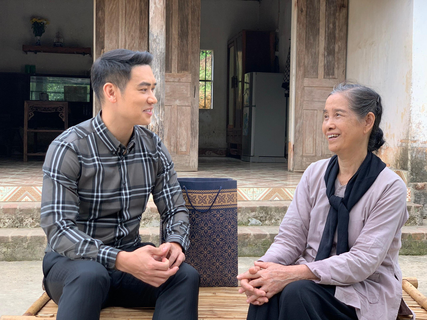 Nhân vật Việt mà Duy Khoa đảm nhận có hình tượng "soái ca" đĩnh đạc, chỉn chu Nhân vật Việt mà Duy Khoa đảm nhận có hình tượng "soái ca" đĩnh đạc, chỉn chu