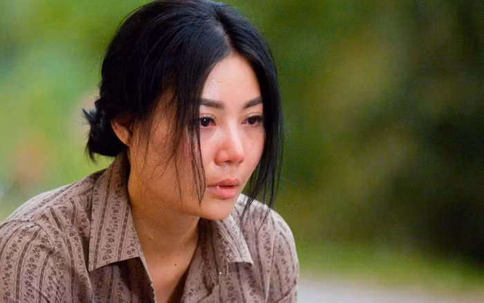 Nữ diễn viên nhiều lần đảm nhận vai truân chuyên, chịu nhiều bi kịch.