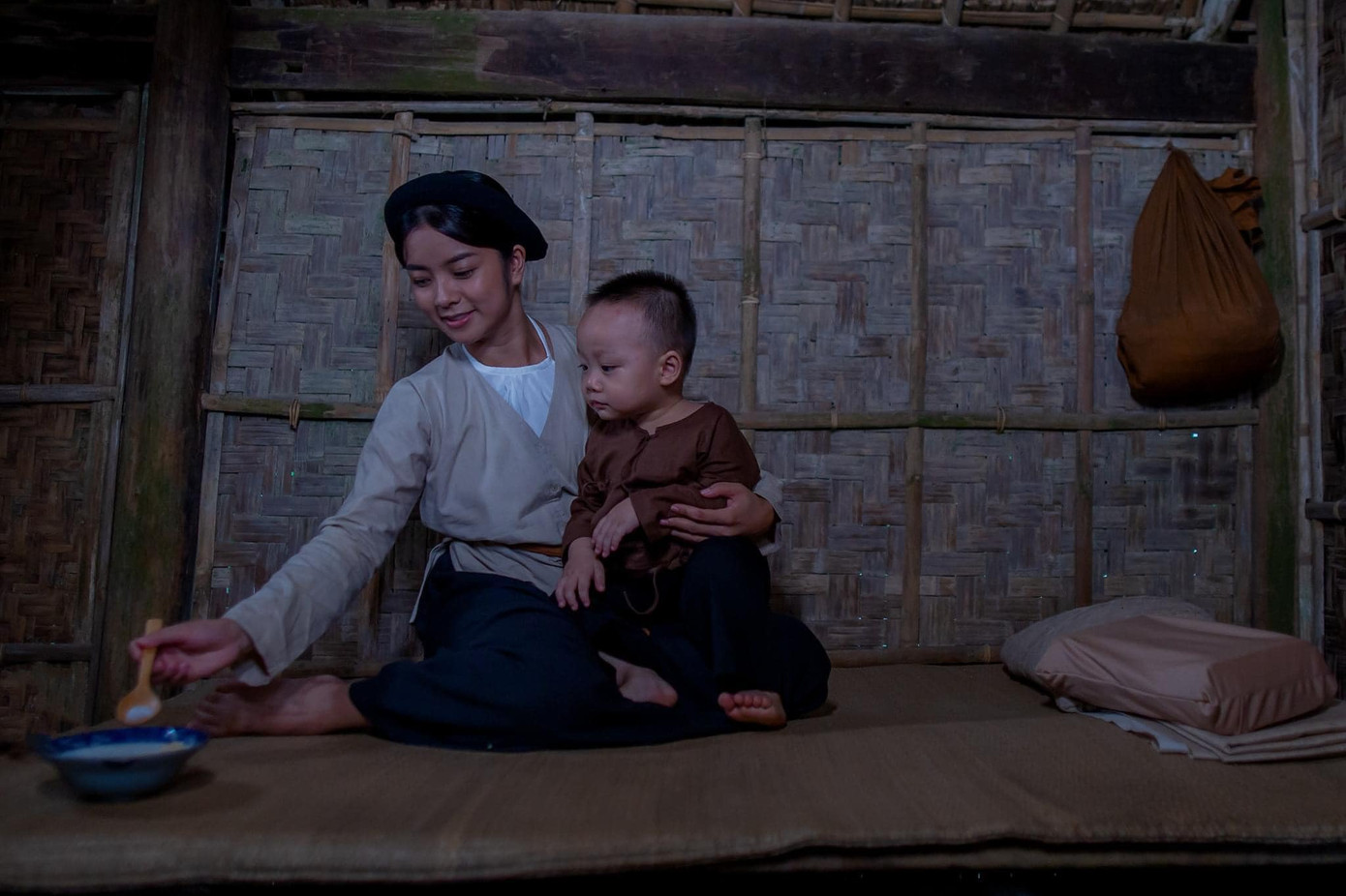 Phim được quay chủ yếu ở Nghệ An và Huế.