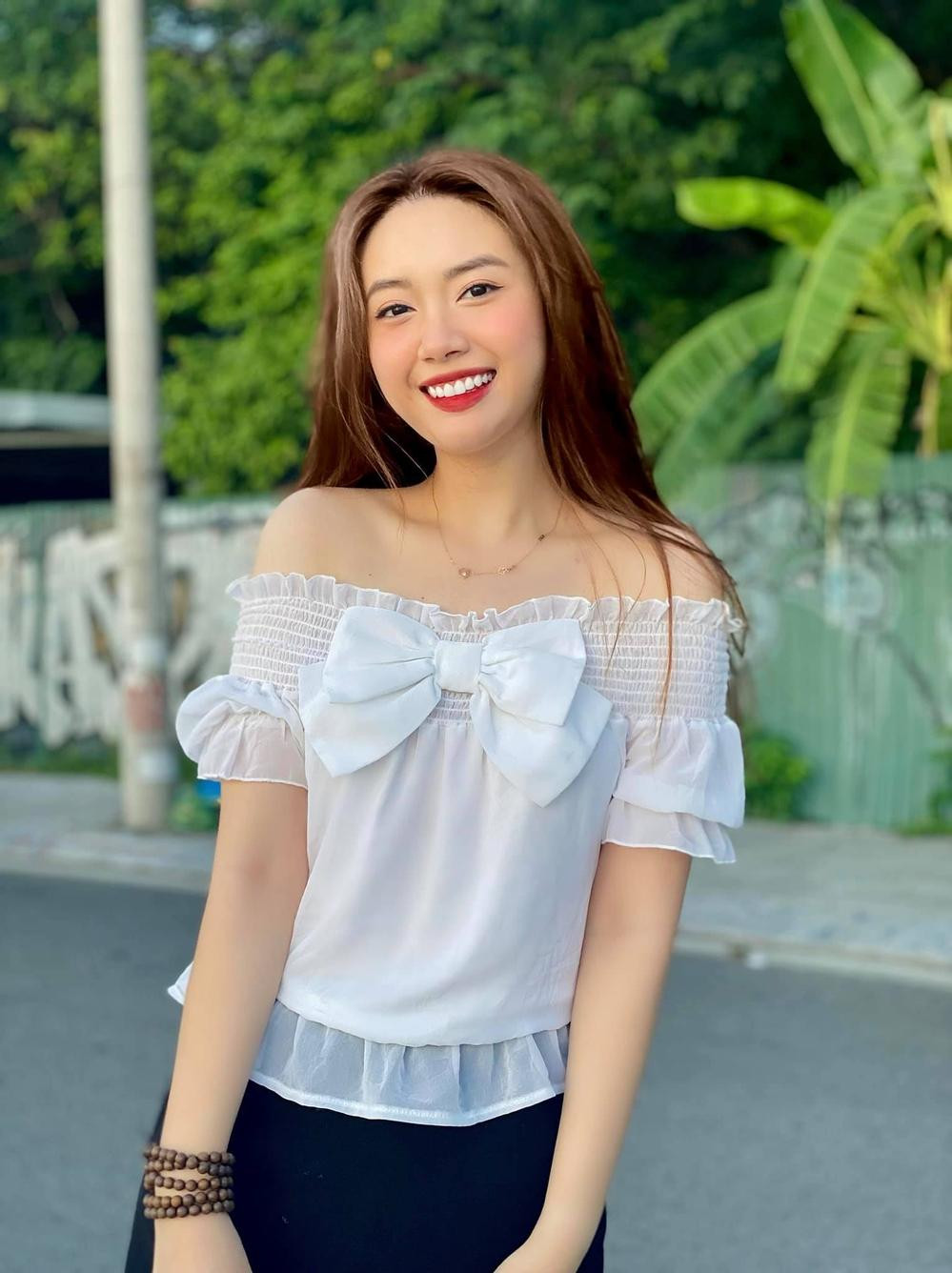 Diễn viên Kiều My- gương mặt quen thuộc của nhiều bộ phim truyền hình trên sóng VTV. Diễn viên Kiều My- gương mặt quen thuộc của nhiều bộ phim truyền hình trên sóng VTV.