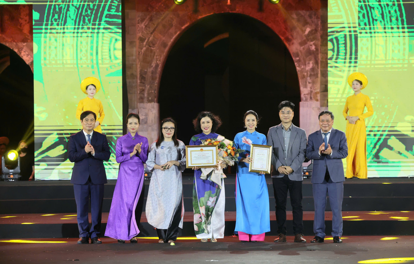 Nhóm tác giả Ban Thời sự (VTV) giành giải cao nhất.