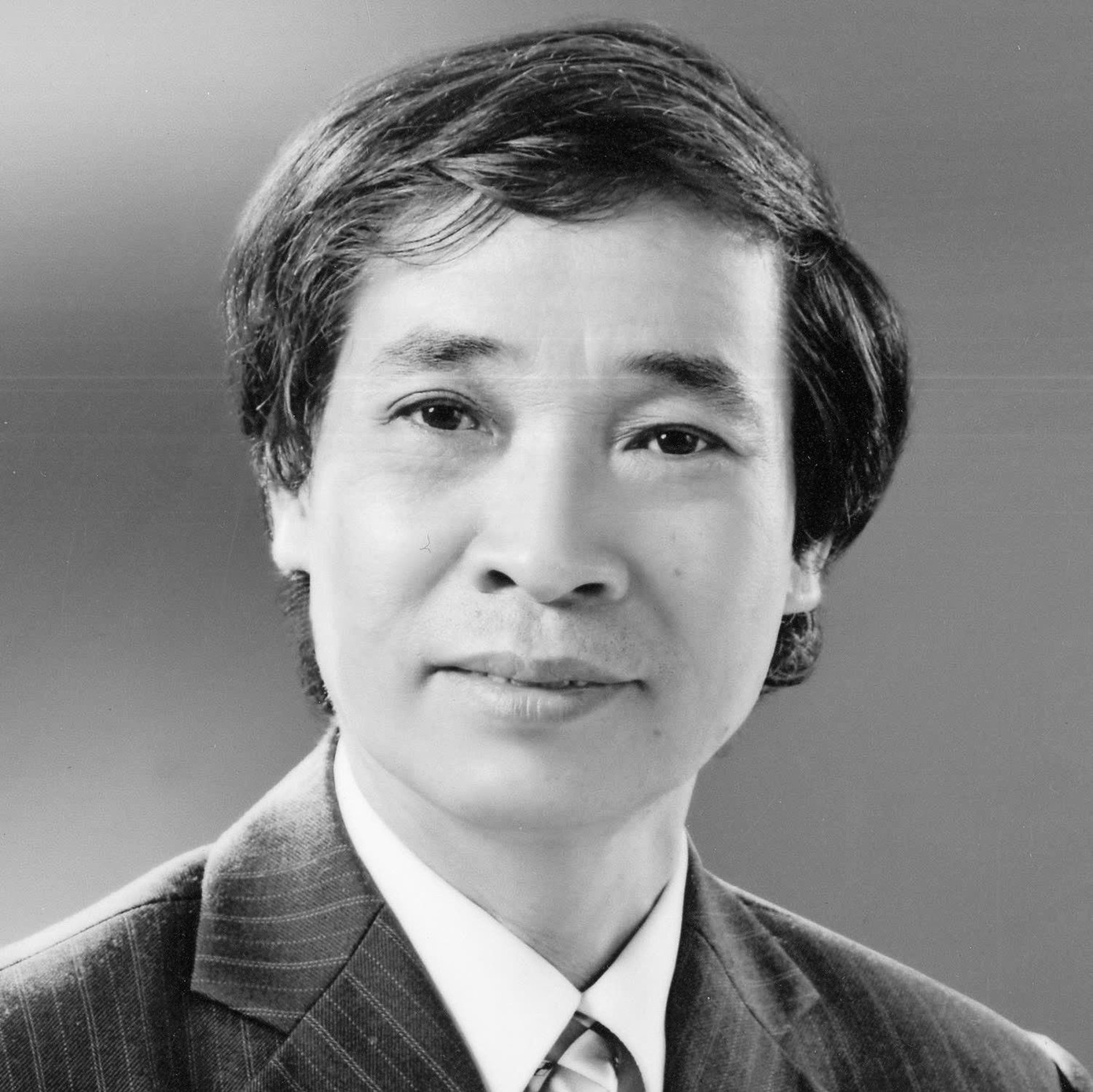 PGS.TS ngôn ngữ học Phạm Văn Tình qua đời sáng 10/5. PGS.TS ngôn ngữ học Phạm Văn Tình qua đời sáng 10/5.