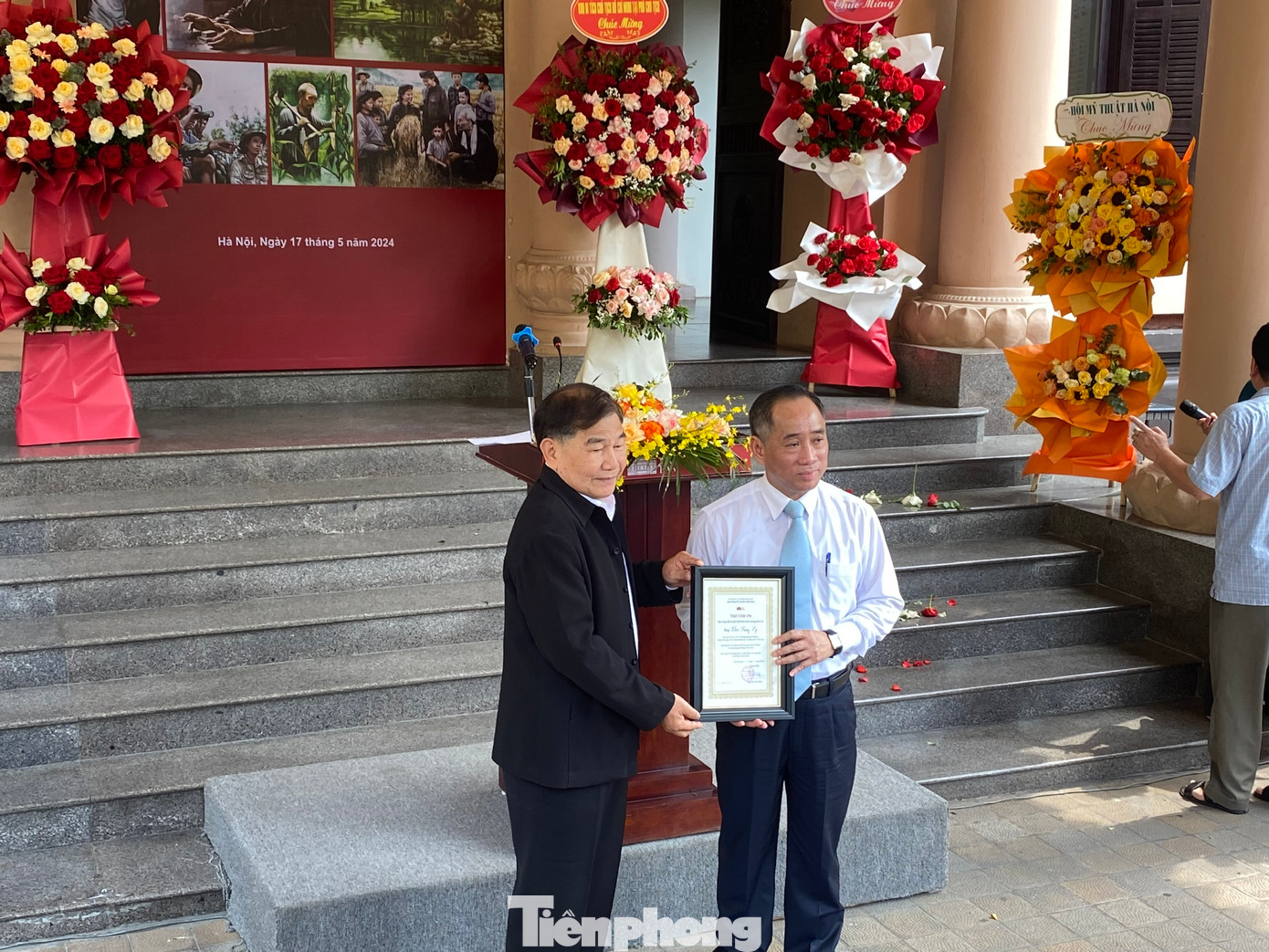 Triển lãm mở cửa từ 17 đến hết 22/5, tại Bảo tàng Mỹ thuật Việt Nam (Ba Đình, Hà Nội). Kết thúc triển lãm, toàn bộ tranh này được họa sĩ Đào Trọng Lý tặng lại bảo tàng.