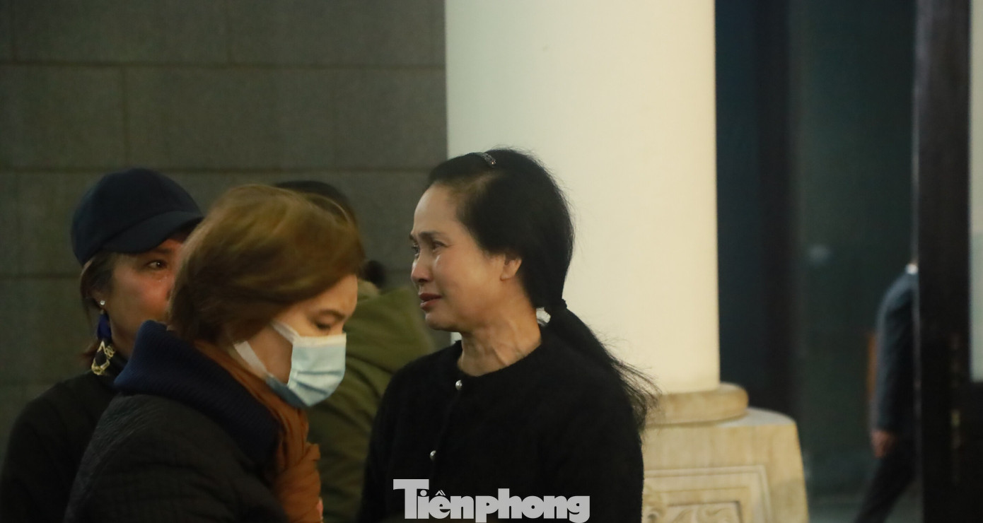 Với NSND Lan Hương (Bông), đạo diễn Tiếng đàn vùng Mê Thảo là người thầy đáng kính nhất. Chị tốt nghiệp lớp diễn viên khóa I của Nhà hát Kịch Việt Nam với vai Thùy trong vở Người đá lạc đội hình của NSND Doãn Hoàng Giang. Ảnh: TRỌNG TÀI. Với NSND Lan Hương (Bông), đạo diễn Tiếng đàn vùng Mê Thảo là người thầy đáng kính nhất. Chị tốt nghiệp lớp diễn viên khóa I của Nhà hát Kịch Việt Nam với vai Thùy trong vở Người đá lạc đội hình của NSND Doãn Hoàng Giang. Ảnh: TRỌNG TÀI.