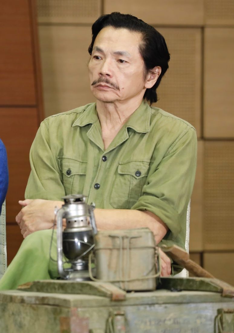 NSND Trung Anh vào vai ông Cường - người ôm nhiều nỗi đau sau chiến tranh.