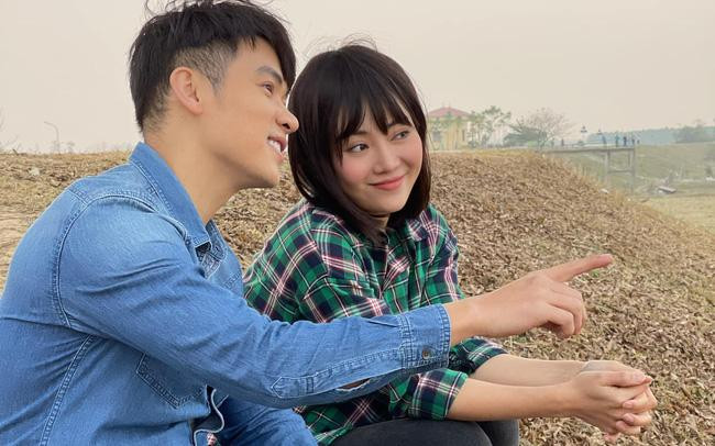 Với Thanh Hương, cô tiếp tục ghi dấu ấn trong lòng khán giả với vai nữ chính đầu tiên trên sóng truyền hình. Trong Mùa hoa tìm lại, Thanh Hương đã hóa thân thành công vào nhân vật Lệ sắc sảo, gai góc và mạnh mẽ. Với Thanh Hương, cô tiếp tục ghi dấu ấn trong lòng khán giả với vai nữ chính đầu tiên trên sóng truyền hình. Trong Mùa hoa tìm lại, Thanh Hương đã hóa thân thành công vào nhân vật Lệ sắc sảo, gai góc và mạnh mẽ.