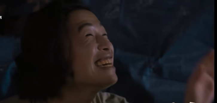 Bát thấy bà Tình có tiền, nảy sinh ý đồ xấu. Ảnh: CMH.