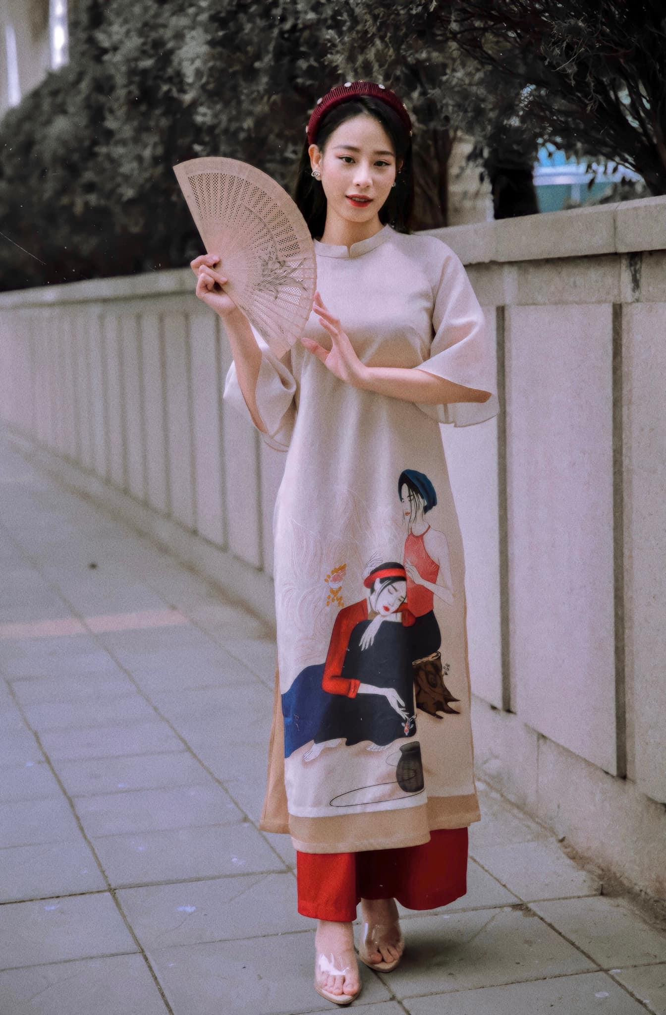 Diễn viên Hải Ly tiết lộ cô đã có một cảnh quay nhiều kỉ niệm với "Thương ngày nắng về". Diễn viên Hải Ly tiết lộ cô đã có một cảnh quay nhiều kỉ niệm với "Thương ngày nắng về".