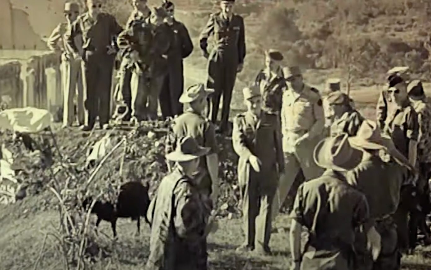 Video tư liệu quân Pháp chuẩn bị cho chiến dịch. Video tư liệu quân Pháp chuẩn bị cho chiến dịch.