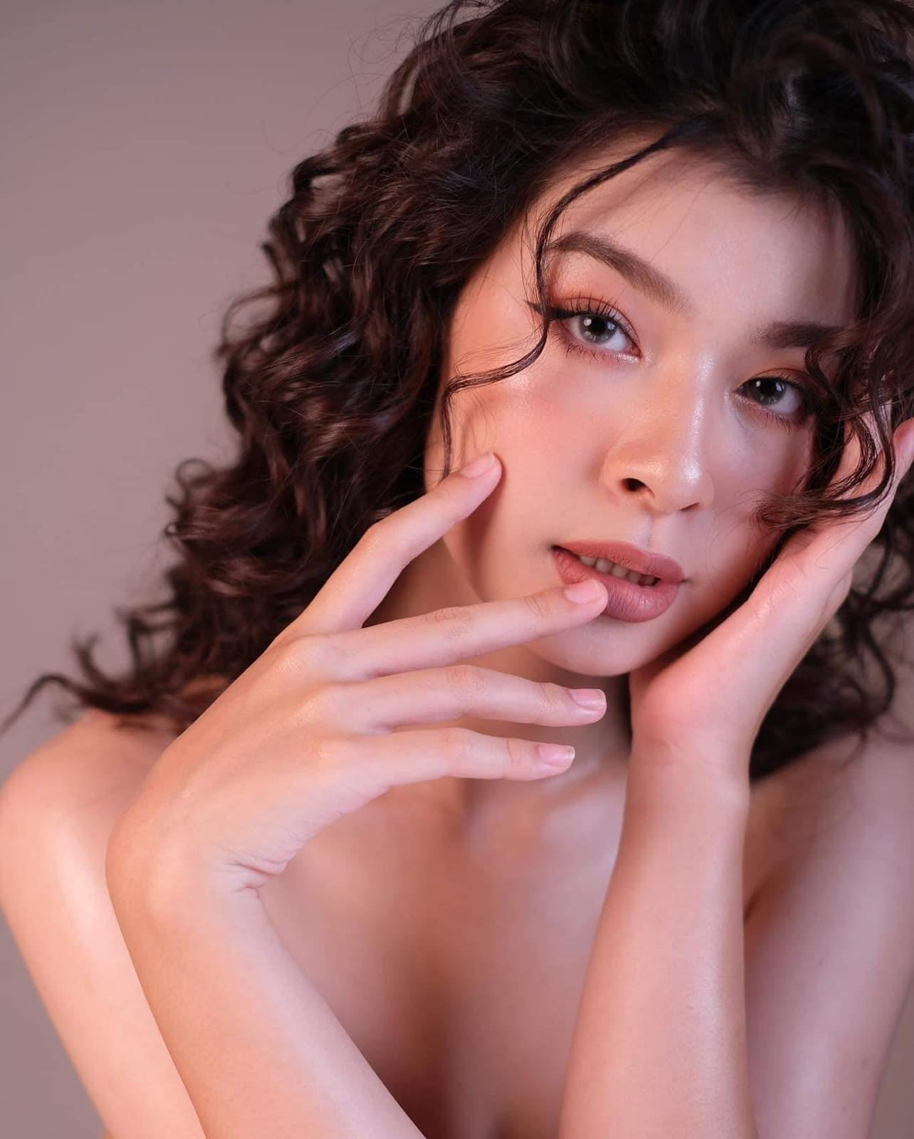 Niềm đam mê nghệ thuật của Hoài Anh được gia đình hết lòng ủng hộ. Con gái lớn của NSƯT Võ Hoài Nam cũng rất vui khi ngôi sao "Cảnh sát hình sự" trở lại màn ảnh nhỏ. Cả gia đình dành nhiều lời động viên khi nam nghệ sĩ trở lại đóng phim sau 16 năm.