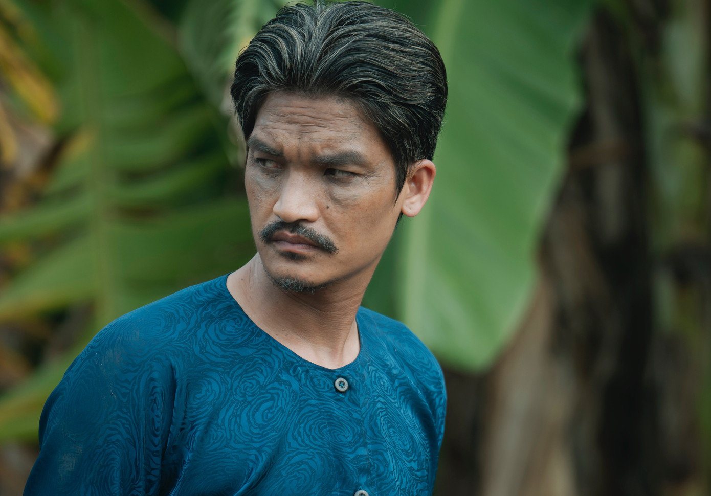 Tạo hình của Mạc Văn Khoa. Tạo hình của Mạc Văn Khoa.