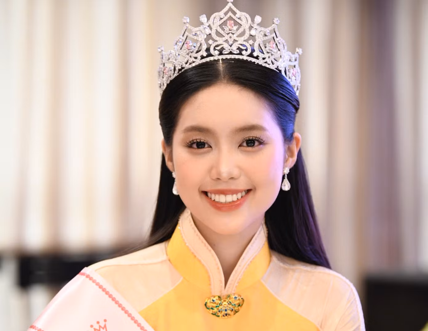 Nhan sắc Á hậu 1 Trần Ngọc Châu Anh.