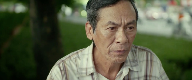 Ông Toại nhớ khoảnh khắc Công mới chào đời, rồi lững chững tập đi. Ông Toại nhớ khoảnh khắc Công mới chào đời, rồi lững chững tập đi.