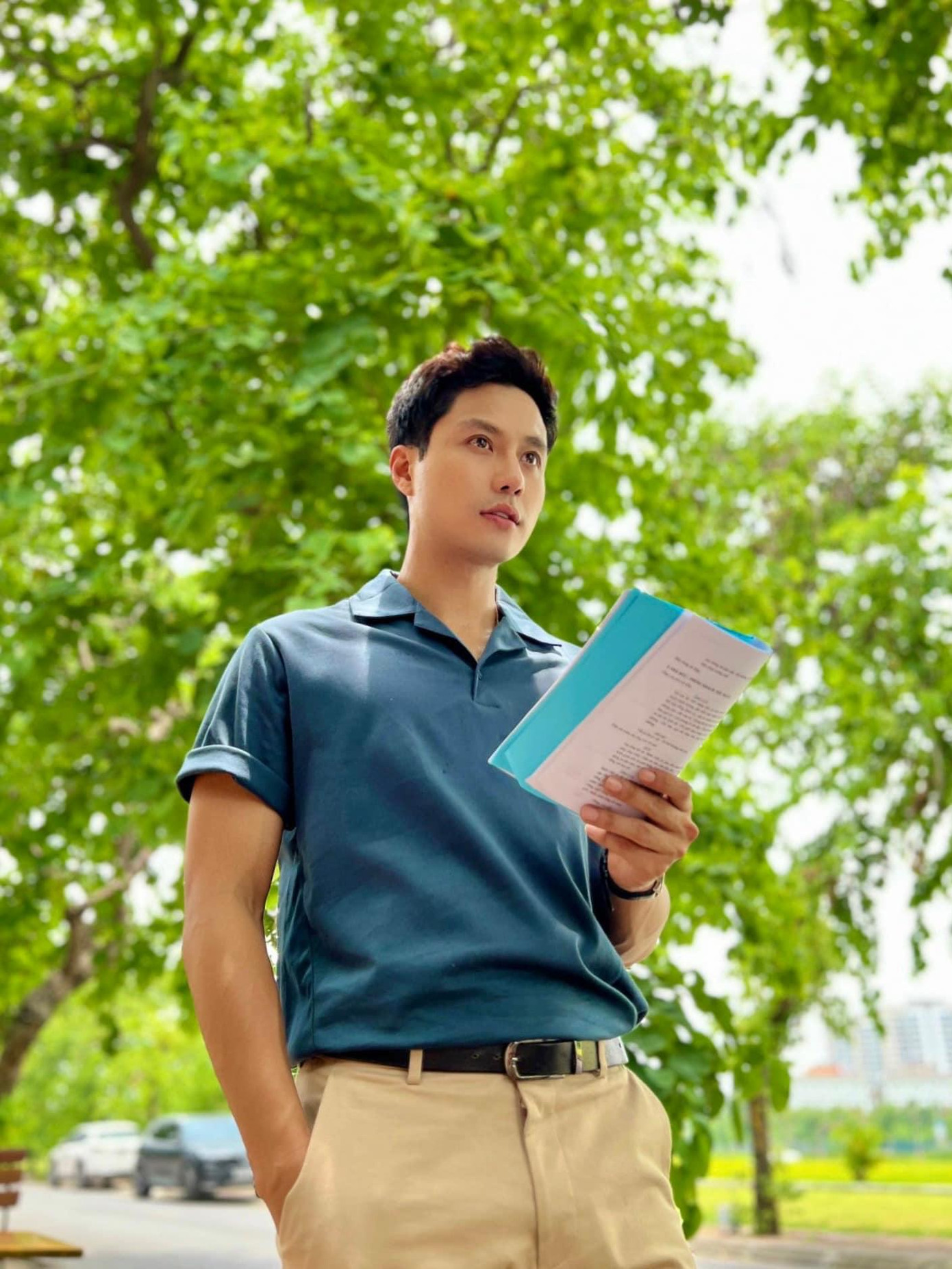 Nhận lời tham gia Đấu trí, Thanh Sơn không ngại thách thức bản thân ở dạng vai mới, khi điểm mạnh của anh vốn là những bộ phim tâm lý tình cảm. Trong phim, Thanh Sơn nhận vai Vũ- Phó trưởng phòng Cảnh sát kinh tế PC03 tỉnh Đông Bình. Vũ đĩnh đạc, nhiệt huyết và có tư duy sắc sảo, luôn giữ tinh thần mạnh mẽ, đấu tranh phòng chống tội phạm đến cùng.