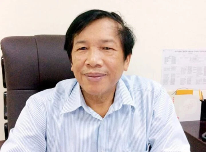 Nhà văn Khuất Quang Thụy.