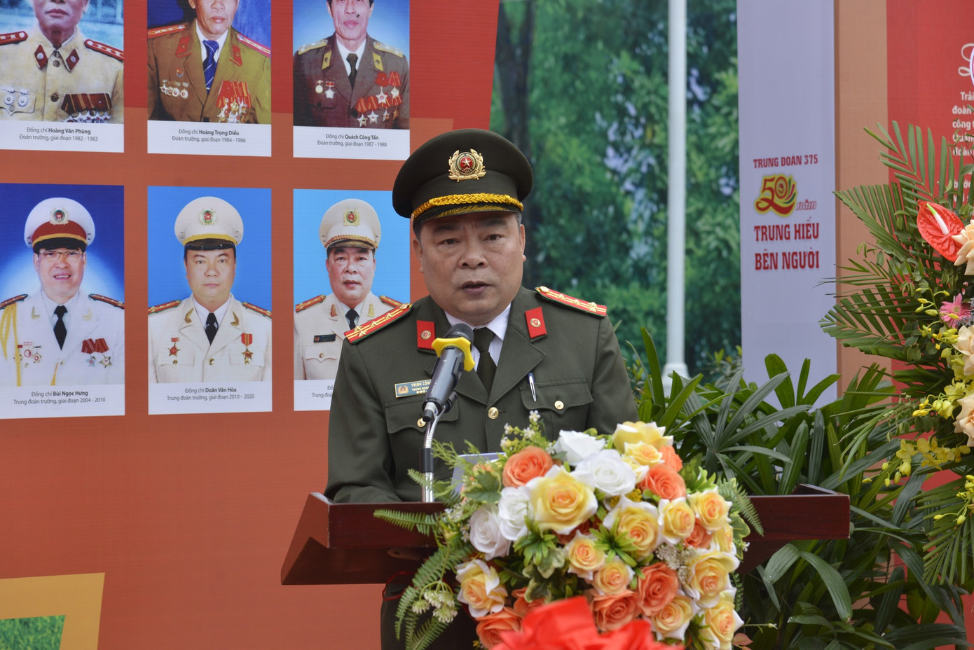 Đại tá Trịnh Công Rụy - Trung đoàn trưởng Trung đoàn 375 (Bộ Tư lệnh Cảnh vệ).