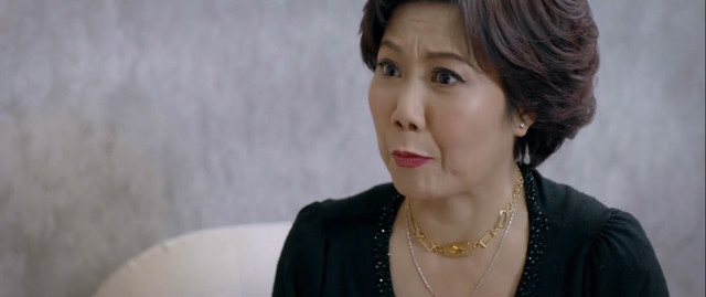 Diễn viên Hương "tươi" tái xuất với vai bà mẹ ghê gớm. Diễn viên Hương "tươi" tái xuất với vai bà mẹ ghê gớm.